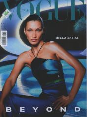 VOGUE / OLASZ